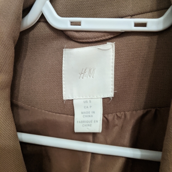 HM coat - Picture 3 of 4